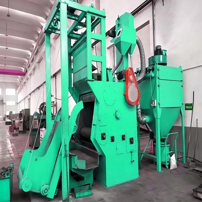 Elektrische PLC Rubber Tumble Belt Shot Blasting Machine met gemakkelijke bediening en onderhoud
