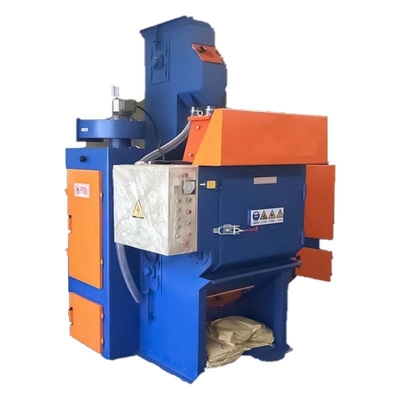 Op maat gemaakte Pumingwei-bandconveyor-type schotblaasmachine voor veren Totaal vermogen 26